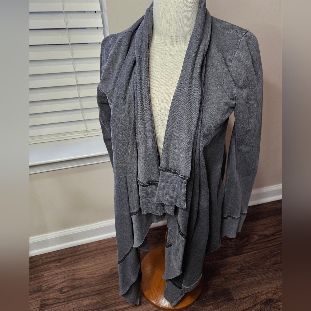 Calvin Klein Women's Size Small Cardigan Sweatshirt Material